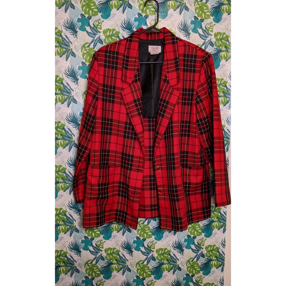 Plaid red blazer with shoulder pads size 14